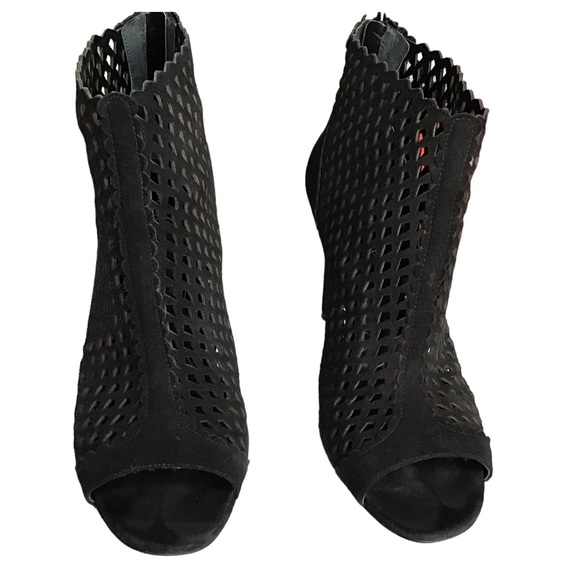 Ivanka Trump Didia Cutout Suede Bootie Black - Size 11 M - Picture 12 of 13